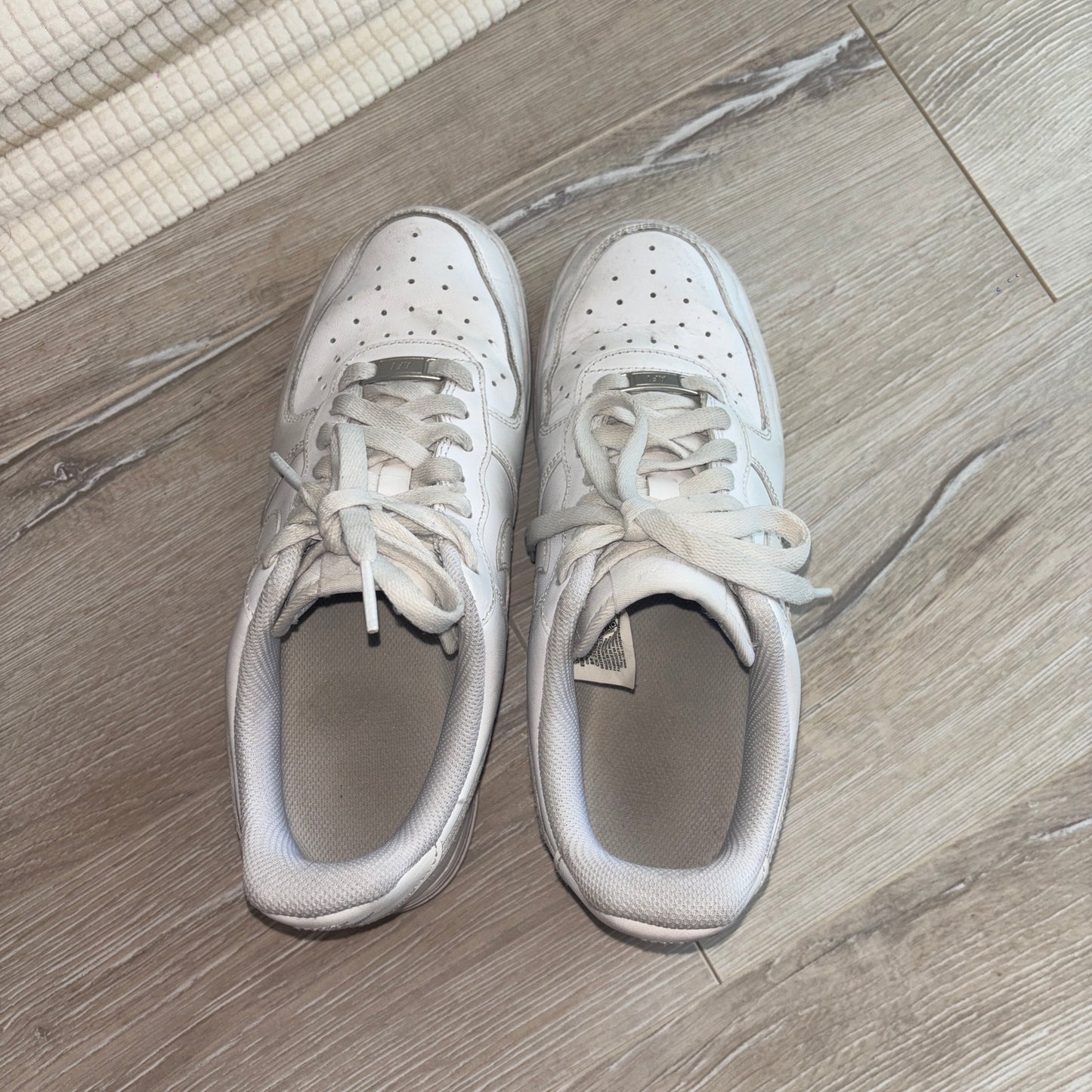 White Nike Sneaker