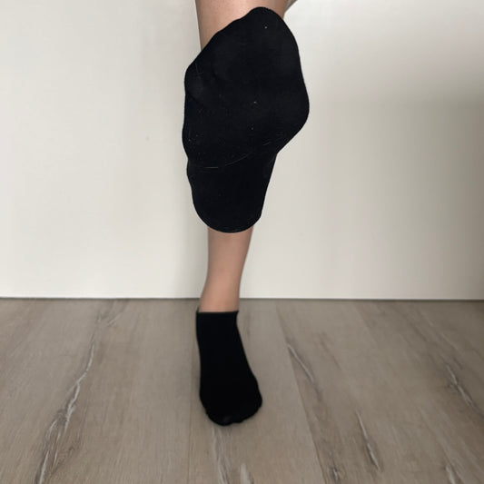 Black Nike ankle socks